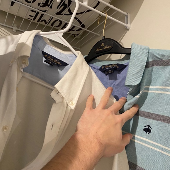 Vineyard Vines and Brooks Brothers Causal Button-Down Shirts and Polo Lot XS - Picture 3 of 6